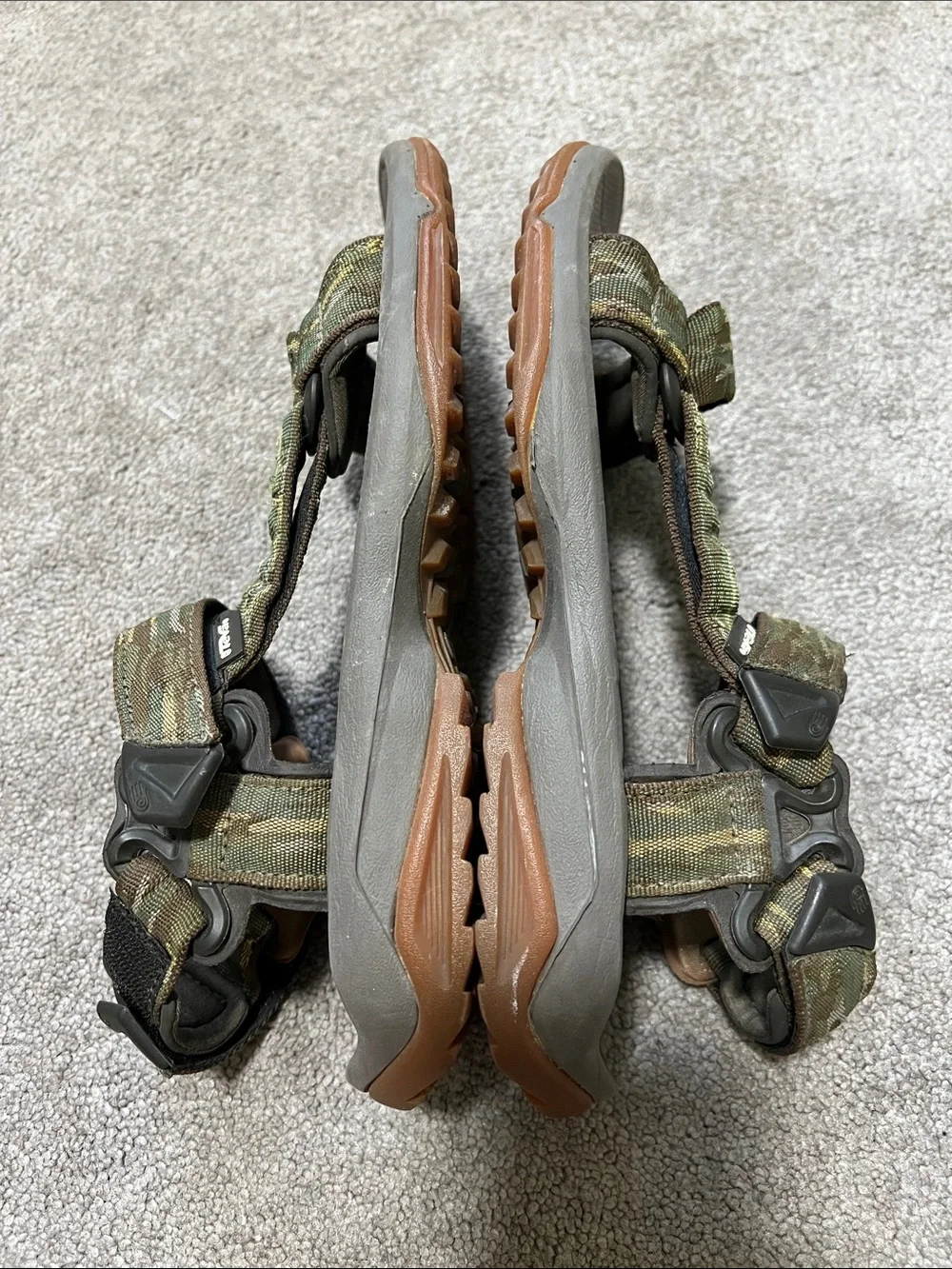 TEVA Men’s Terra Fi Lite Green Camo Brown Strap Sandal Size 8.5
